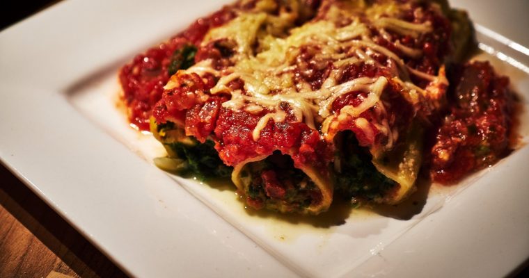 Cannelloni mit Spinatfüllung